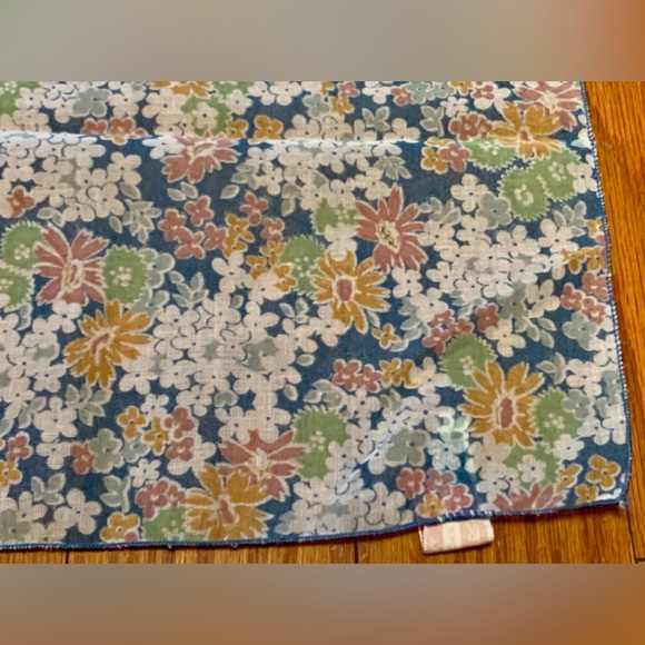 Vintage Mid Century All Polyester RAY STRAUSS Scarf Wrap Bandanna Kerchief - Picture 7 of 15